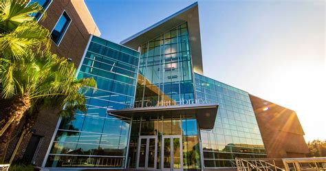 Library at ucf - April 22 (Monday) April 23 (Tuesday) Begin Regular Spring Hours. Martin Luther King Jr. Day. Libraries Early Closure. Spring Classes End Study Day April 24-25 (Wednesday-Thursday) Final Exams April 26 (Friday) April 27-28 (Saturday-Sunday) April 290 (Monday-Tuesday) Final Exams Final Exams Final Exams End.